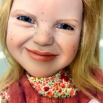 Annemor  с натуральными волосами.