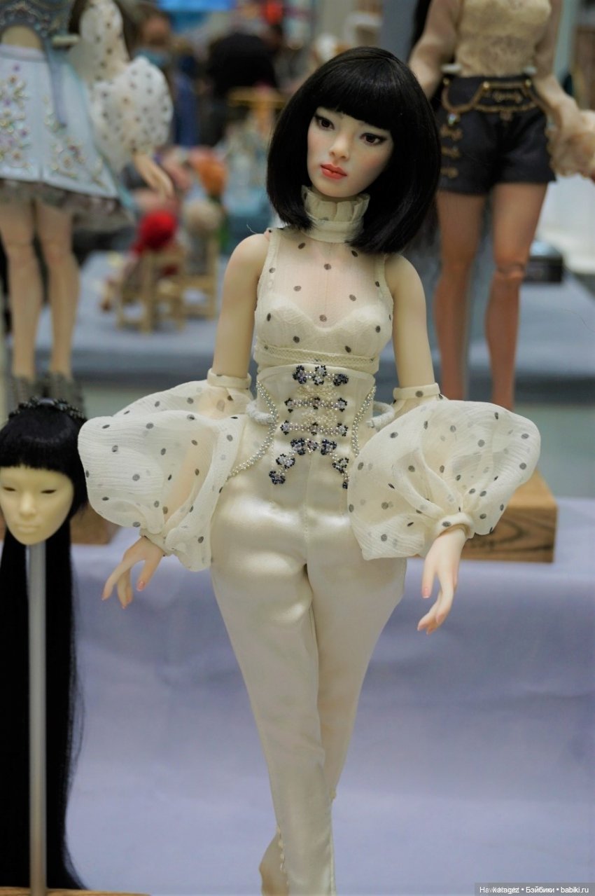 Обзор-шутка о выставке в Гостином дворе 2021 г