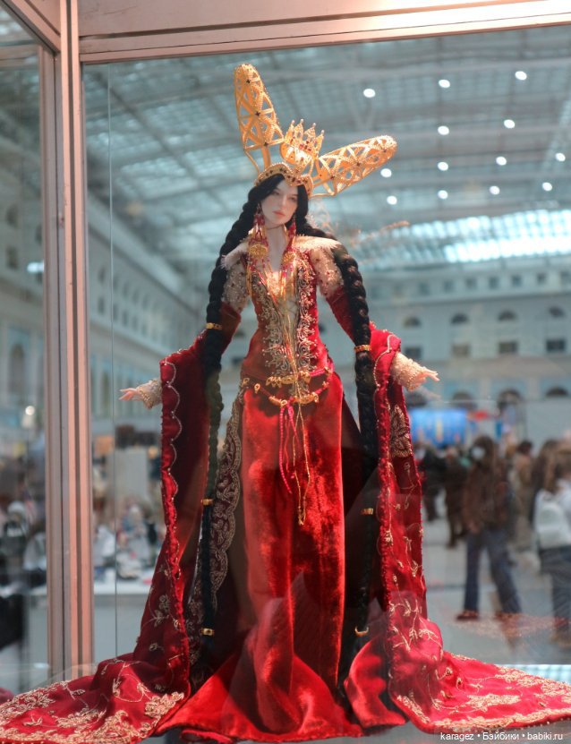 Обзор-шутка о выставке в Гостином дворе 2021 г