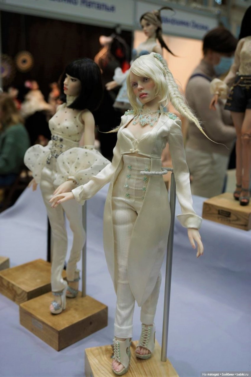 Обзор-шутка о выставке в Гостином дворе 2021 г