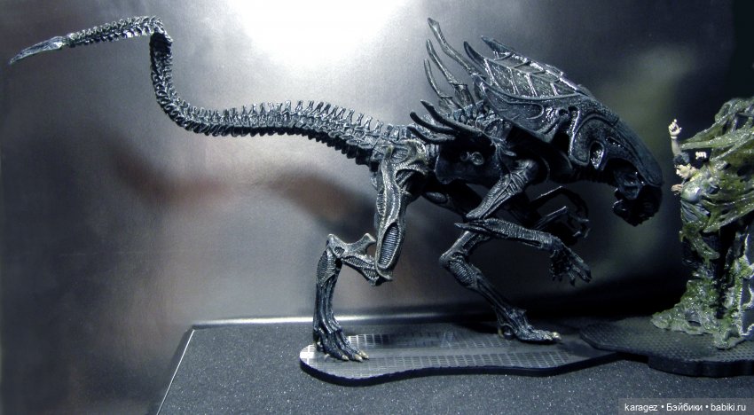 Коллекционная фигурка королевы монстров из фильма ALIENS (фото 7)