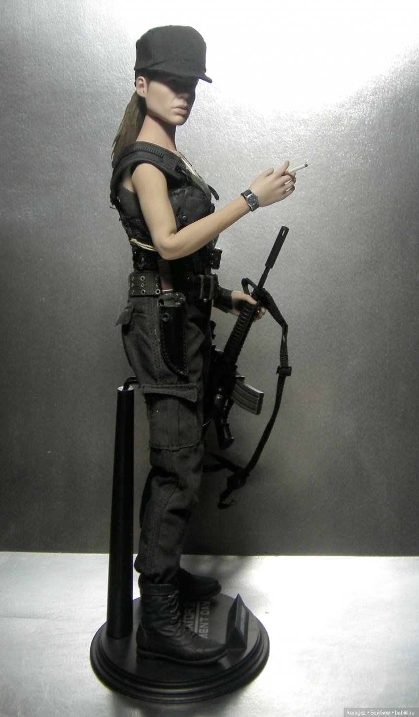 Коллекционная фигурка Сары Коннор из фильма Терминатор 2