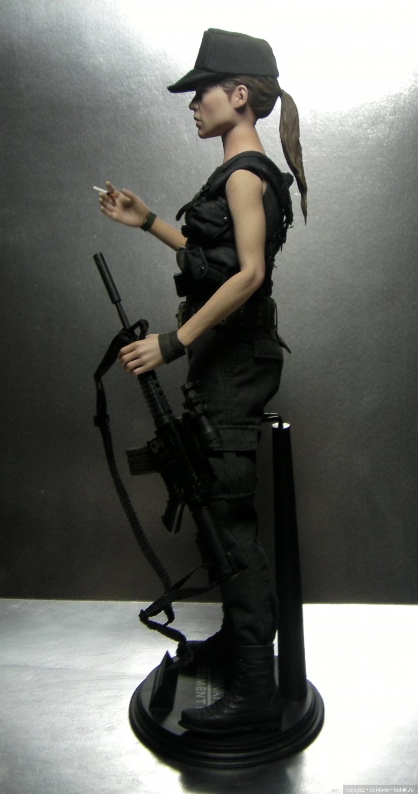 Коллекционная фигурка Сары Коннор из фильма Терминатор 2 (фото 9)