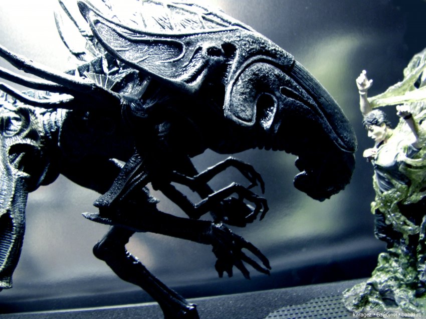 Коллекционная фигурка королевы монстров из фильма ALIENS (фото 2)