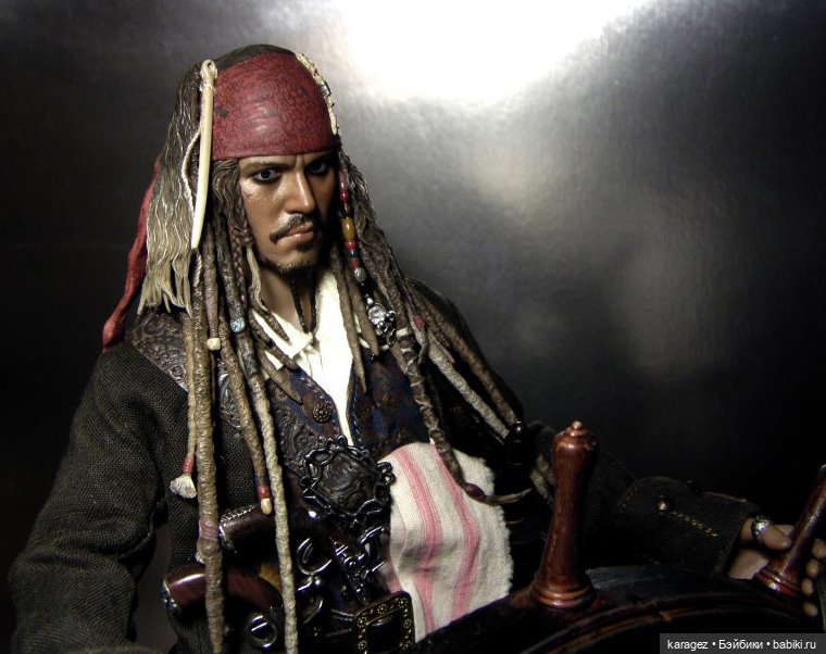 Еще один экспонат из моей коллекции. Пират Джек Воробей. Hot Toys (фото 7)