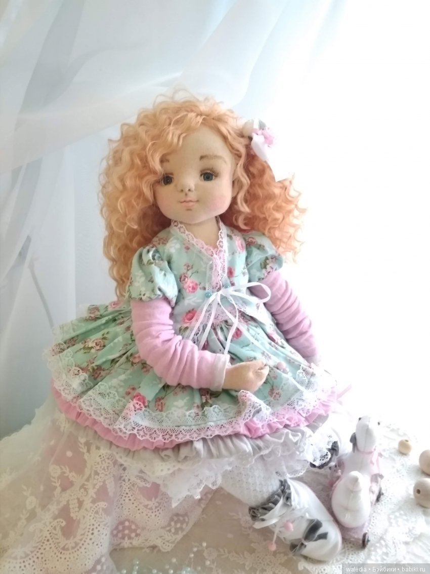 Авторская текстильная кукла Машенька (фото 3)