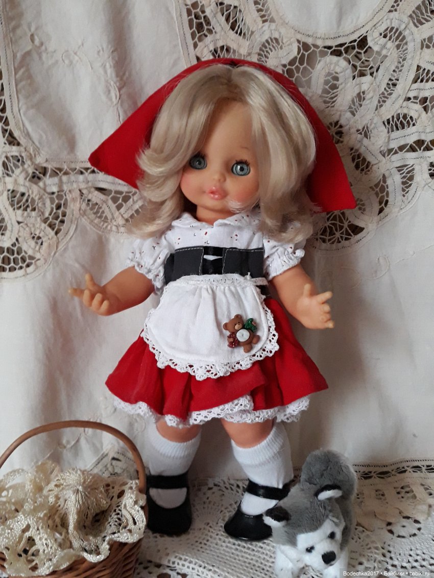 Маленькая красная шапочка со своим маленьким волком (фото 8)