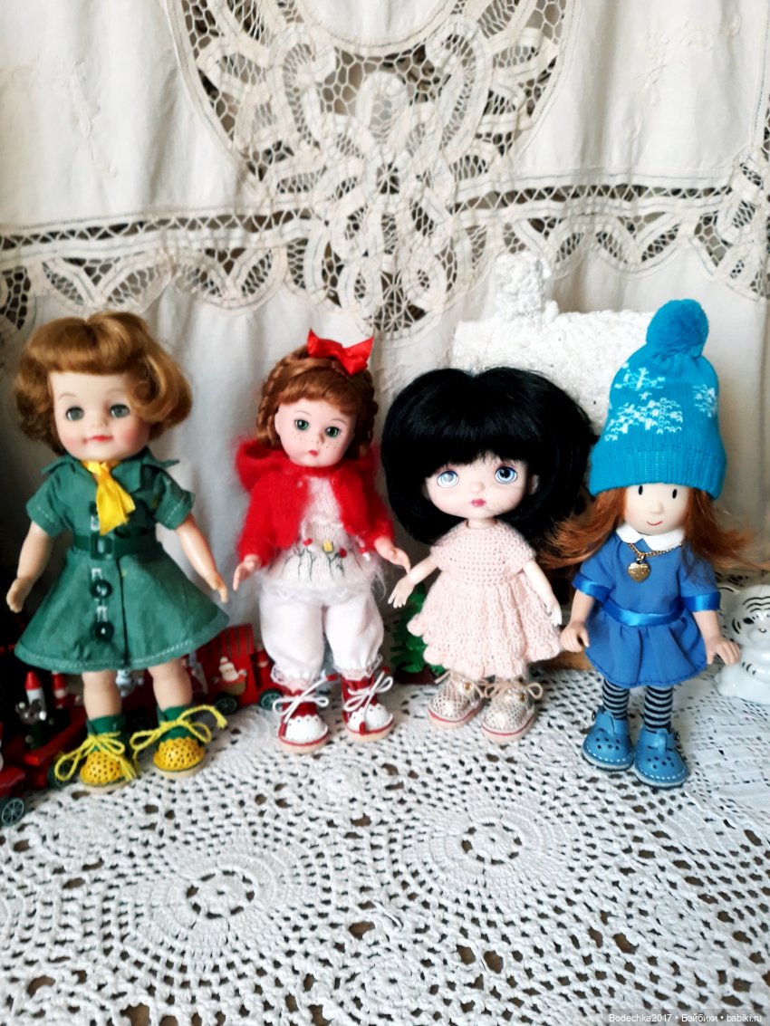 Обувь разная нужна, обувь очень нам важна