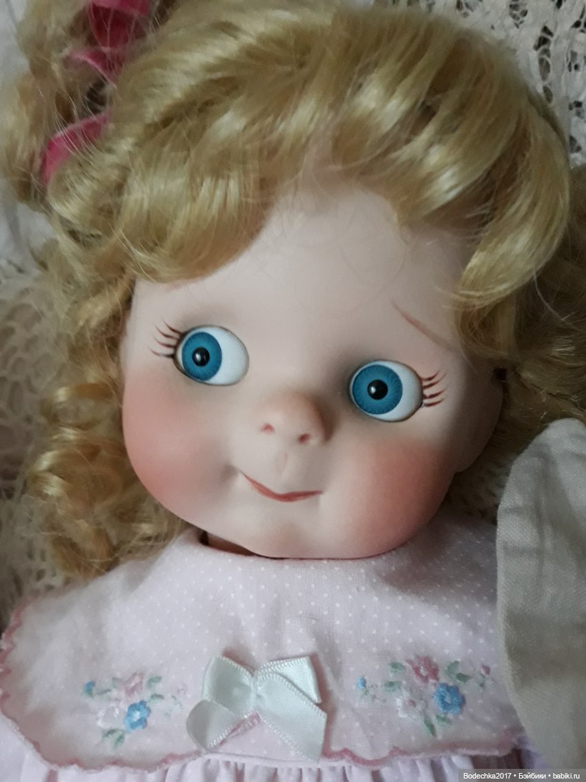 Маю - май, миру - мир, труду - почет, нам - кукол