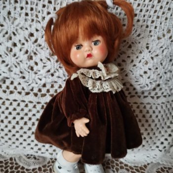 У нас новое платьице