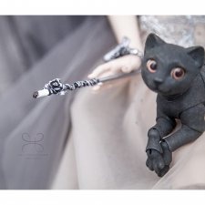 Кто за маской?