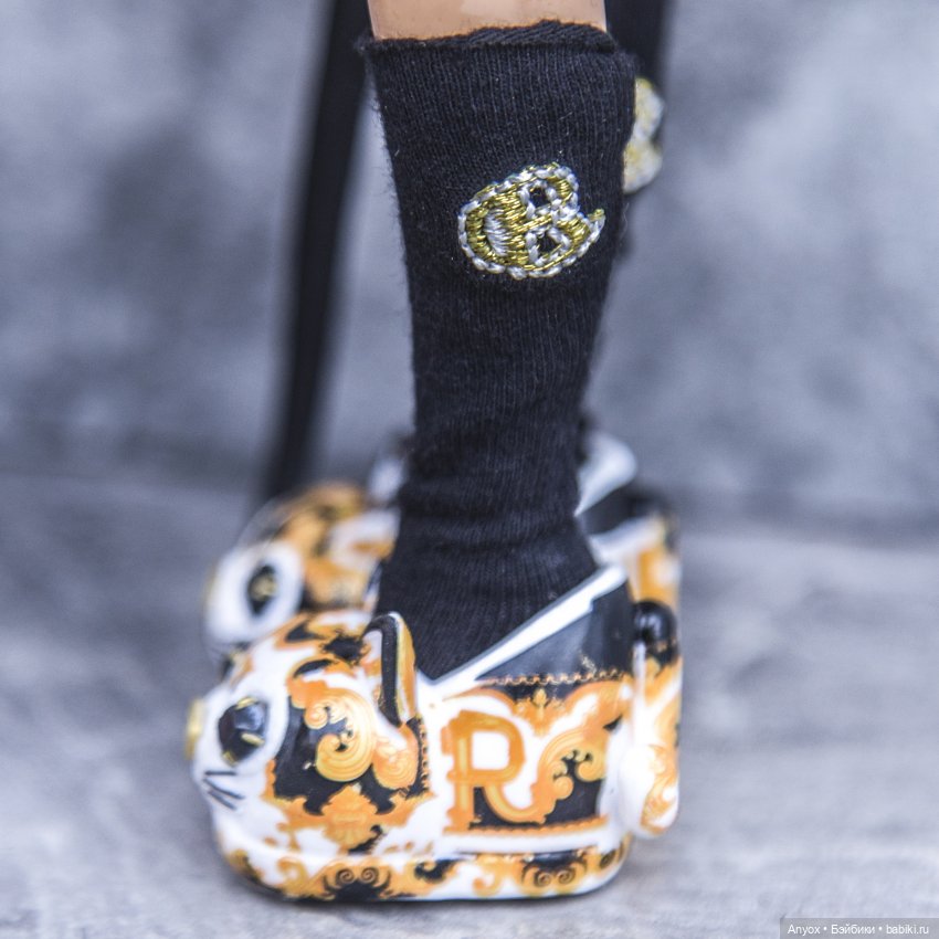 Моя первая Rainbow High - Marisa (распаковка - знакомство)