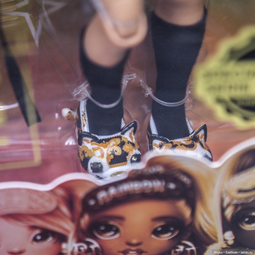 Моя первая Rainbow High - Marisa (распаковка - знакомство) (фото 6)