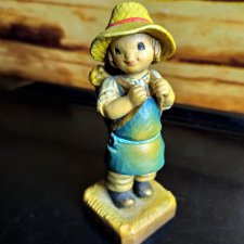 Деревянная статуэтка от Anri Сборщик Винограда.