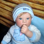 Малыш Маленькая Любовь(мальчик) из серии "Ползунки" от Lee Middleton. Рассрочка!