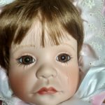 Плакса Сиеста В Розовом от Lloyd Middleton. Винил.