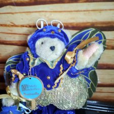 Медвежонок Muffy Vanderbear "Бабочка"  от North American Bear Co.