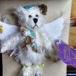 Медвежонок Лето от Annette Funicello Bear Co. 10 см. Мохер.