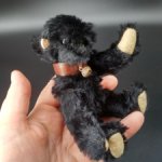 Мишка от Barbara McConnell. 14 см. Мохер 100%