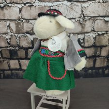 Кролик Hoppy Vanderbear.Прогулка в горах. 20 см.
