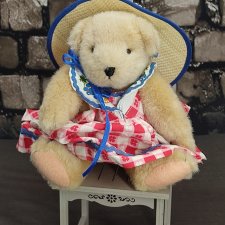 Мишка Muffy Vanderbear от North American Bears Co. Пикник. 17 см.