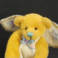 Мишка Ангел от Deborah Ganham. 7 см. Миниатюра. США