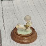 Мини статуэтка Precious Moments. 5 см. Enesco