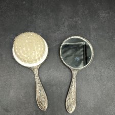 Щётка для волос+зеркало. Набор аксессуаров.