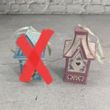 Фарфоровые ёлочные игрушки Скворечники. С дефектами.