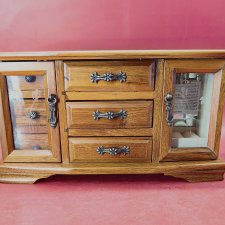 Шкатулка шкаф для кукол №5