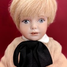 Фарфоровая кукла Майкл от Phyllis Wright США 1985 год