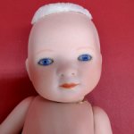 Маленькая фарфоровая реплика Малыш 1985 год