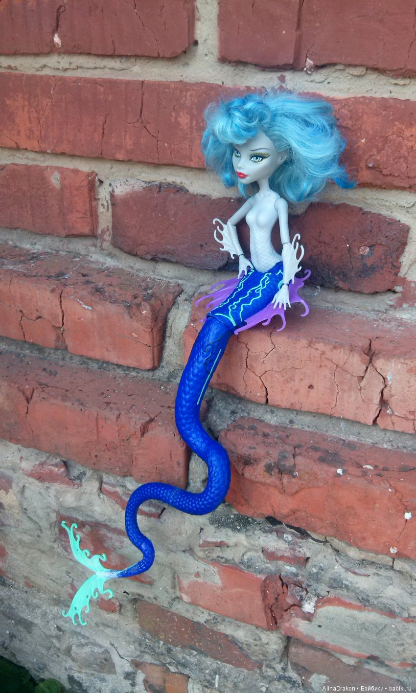 Из Гидры в Морскую Змеедеву