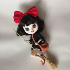 Блайз, Служба доставки Кики