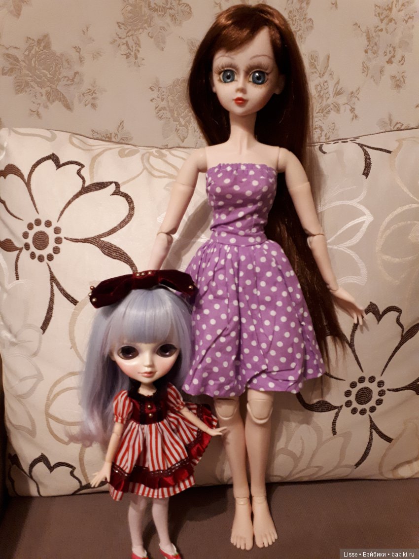 Вот она в сравнении с Тангкоу Пиннокио, пересаженным на тело азон.