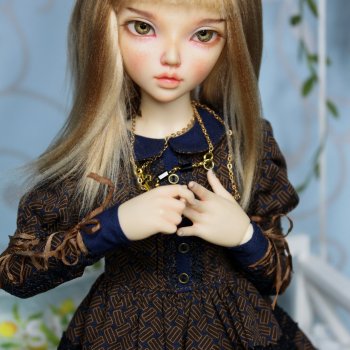 Minifee Chloe