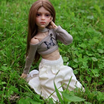 Лили, уехала в новый дом