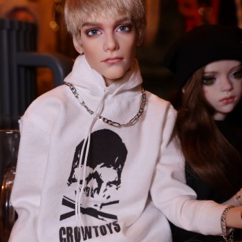 Джесси в кафе