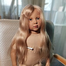 Виниловая кукла Сигикид