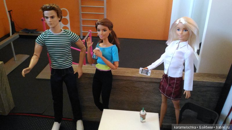 Бодрое утро в спортцентре города Кукловодска (фото 4)