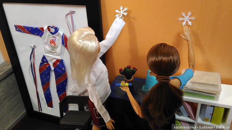 Филипп вернулся с сюрпризом! Украшаем спортзал к Новому Году