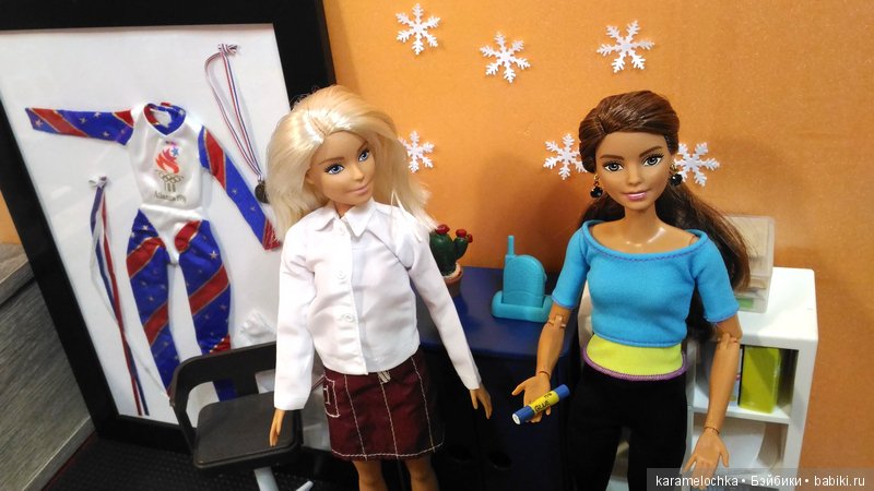 Филипп вернулся с сюрпризом! Украшаем спортзал к Новому Году