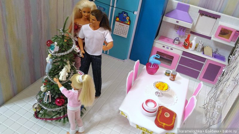 "Мы нарядим елку в праздничный наряд!" - семья Агаты готовится встречать Новый Год