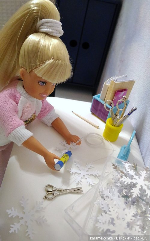 "Мы нарядим елку в праздничный наряд!" - семья Агаты готовится встречать Новый Год