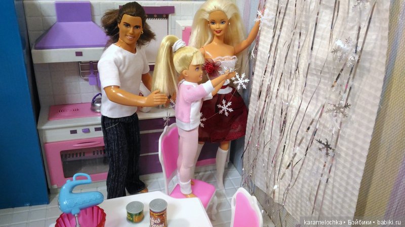 "Мы нарядим елку в праздничный наряд!" - семья Агаты готовится встречать Новый Год