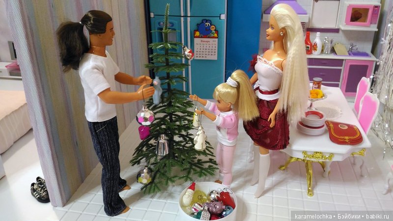 "Мы нарядим елку в праздничный наряд!" - семья Агаты готовится встречать Новый Год