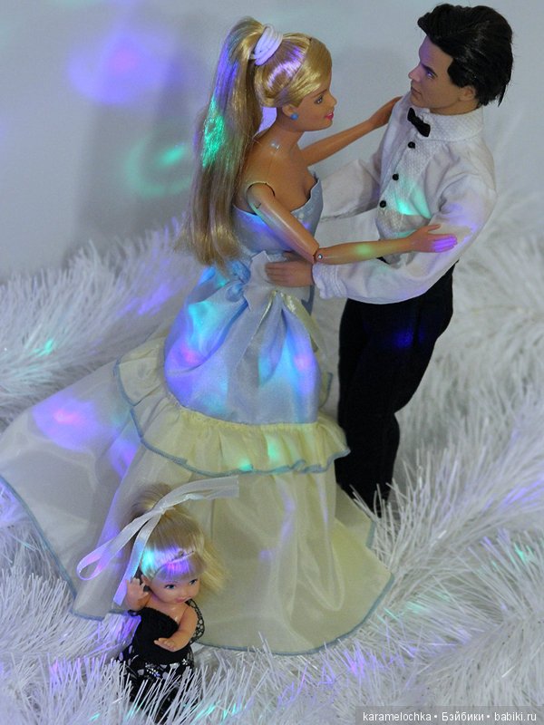 Праздничный вечер в баре-ресторане "Лаванда" г. Кукловодска. Часть 1. Танцы | Бэйбики Праздничный вечер в баре-ресторане "Лаванда" г. Кукловодска. Часть 1. Танцы (фото 6)