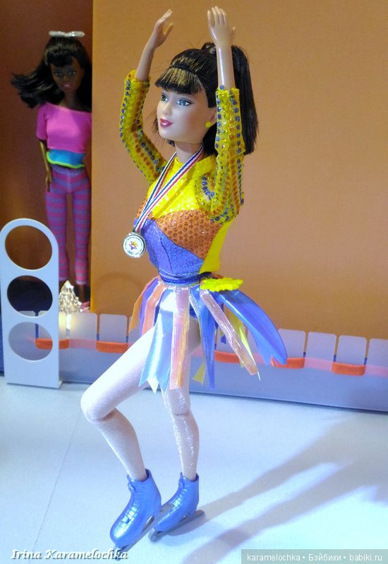 Фигурное катание на катке в спортцентре города Кукловодска (фото 3)