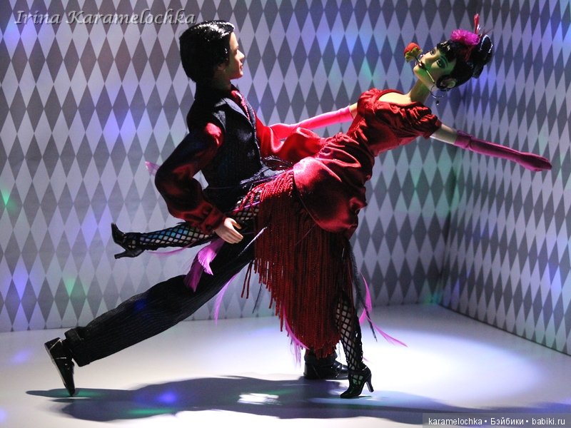 Танго - танец страсти! Яркая танцевальная пара