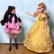 Кому быть принцессой? Как куклы меняются ролями